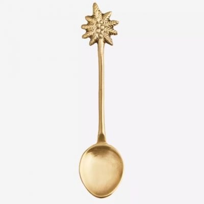 Set de cucharas de la latón con estrella Set de cucharas de la latón con estrella